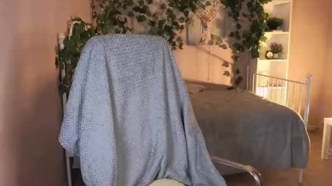 salt_mira online show from 03/13/26, 05:47