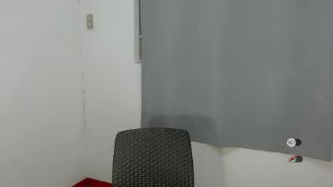 Salva online show from 11/17/25, 01:33