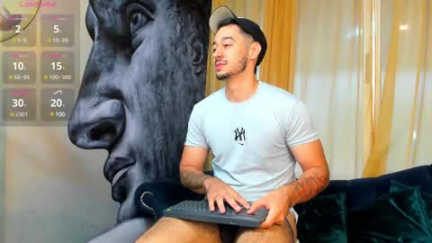 Salvatore online show from 02/15/25, 06:33