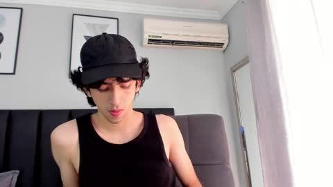 salvatore  online show from 03/03/25, 02:48