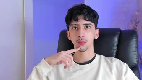 salvatore  online show from 10/10/25, 08:08