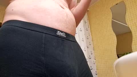 Snapshot of salvo077 chatting on 01/12/25, 04:18 Salvo077 online show from 01/12/25, 04:18