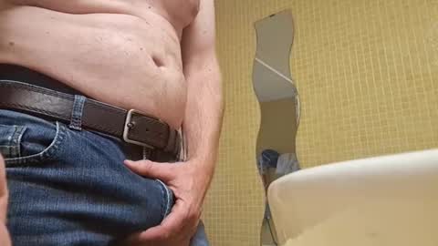 Snapshot of salvo077 chatting on 03/06/25, 04:28 Salvo077 online show from 03/06/25, 04:28