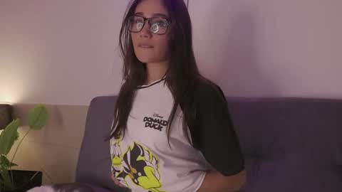 Stefana    or    Samchispas online show from 01/07/25, 10:52