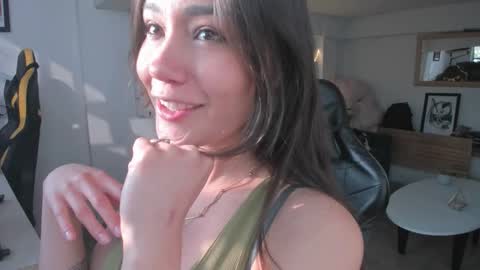 Stefana    or    Samchispas online show from 11/11/25, 09:15