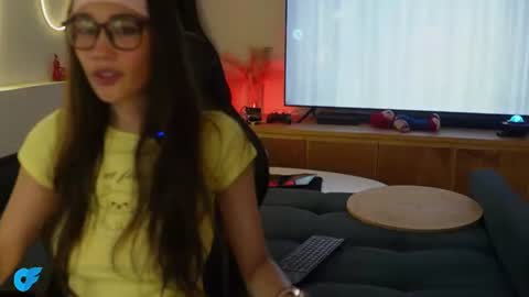 Snapshot of sam01___ chatting on 07/20/26, 02:15 Stefana or Samchispas online show from 07/20/26, 02:15