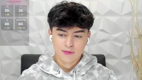 Snapshot of sam_daves_ chatting on 02/03/26, 01:49 Sam online show from 02/03/26, 01:49