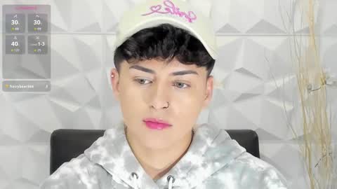 Snapshot of sam_daves_ chatting on 02/11/26, 01:49 Sam online show from 02/11/26, 01:49