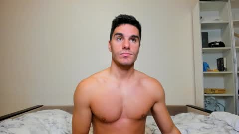 Snapshot of sam_huston18 chatting on 12/05/24, 04:42 BACK IN 2 WEEKS online show from 12/05/24, 04:42