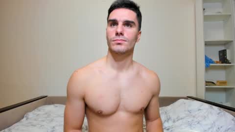 Snapshot of sam_huston18 chatting on 12/27/24, 12:07 BACK IN 2 WEEKS online show from 12/27/24, 12:07