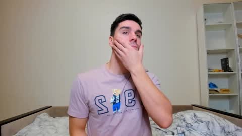 Snapshot of sam_huston18 chatting on 12/30/24, 06:27 BACK IN 2 WEEKS online show from 12/30/24, 06:27