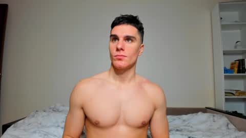 Snapshot of sam_huston18 chatting on 01/24/25, 08:43 BACK IN 2 WEEKS online show from 01/24/25, 08:43