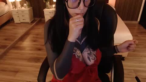 SAM MANSON online show from 10/31/25, 02:18