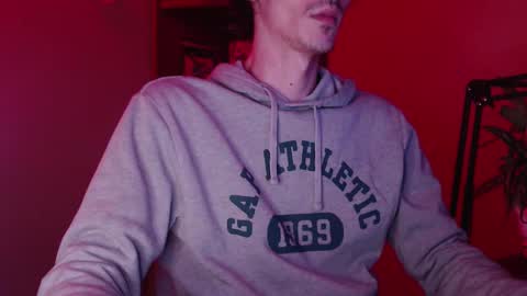 sam_skywalker online show from 11/13/25, 08:19