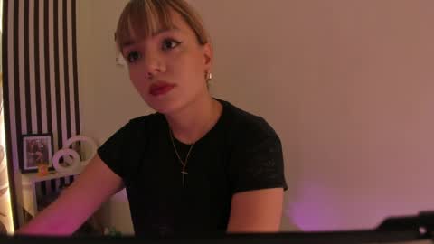 Snapshot of samaantha_white_ chatting on 05/08/26, 11:26 Samaantha online show from 05/08/26, 11:26