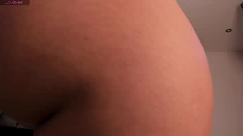 samaay_ online show from 04/12/26, 01:54