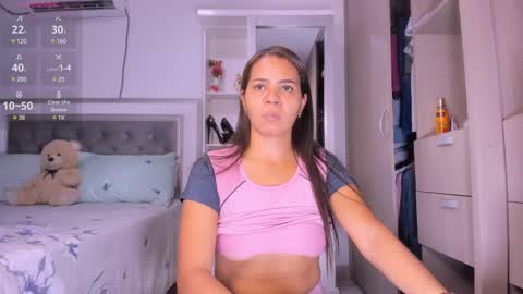 Snapshot of samanta_65 chatting on 03/12/25, 02:09 carolina online show from 03/12/25, 02:09