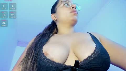 Snapshot of samanta__sweetx chatting on 05/12/26, 06:16 Samanta Sweet online show from 05/12/26, 06:16