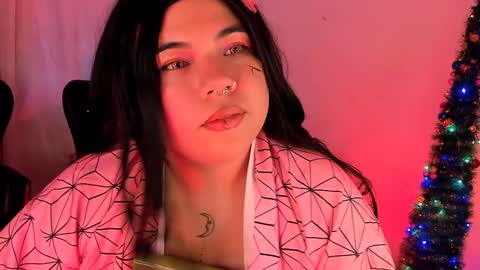 Snapshot of samanta_cutee1 chatting on 01/05/25, 02:41 SAMANTA online show from 01/05/25, 02:41