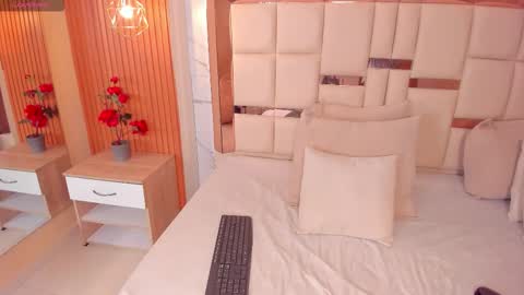 samantha   online show from 02/26/26, 04:44