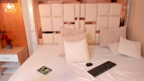 samantha   online show from 05/01/26, 05:12