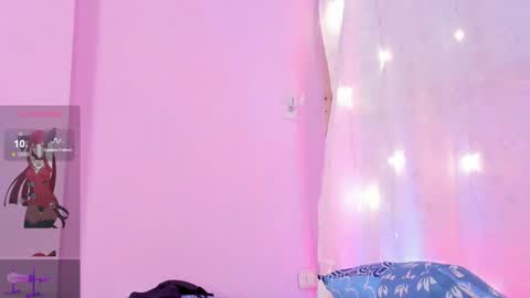 Snapshot of samanta_roberts1 chatting on 01/13/25, 06:16 Samanta online show from 01/13/25, 06:16