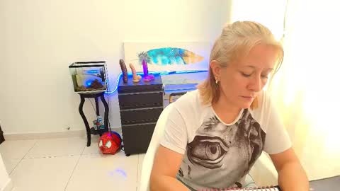 Samanta Stone online show from 10/20/25, 06:52