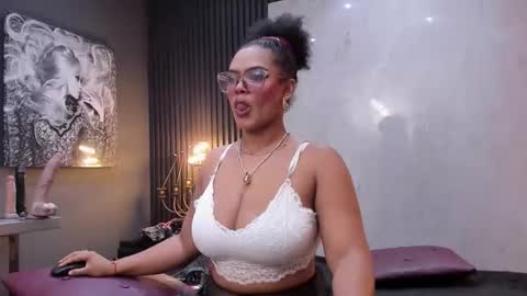 Samanta online show from 01/16/26, 07:40