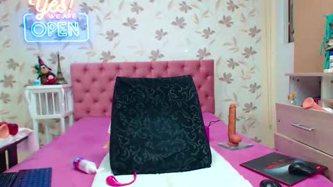 SamantaDark online show from 01/14/25, 09:20