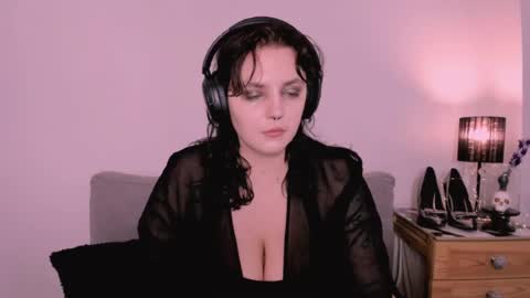 samantaunforgettable online show from 07/07/26, 08:18
