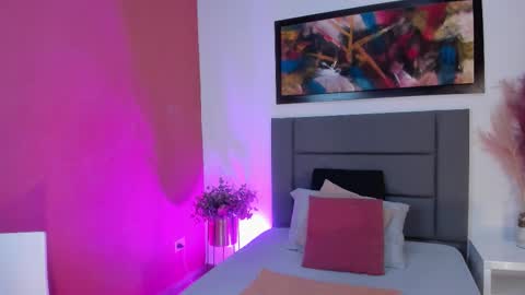 Samanta Vee online show from 09/12/25, 11:54