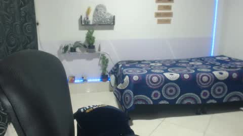 Snapshot of samantha__morris chatting on 12/05/24, 12:08 sammy online show from 12/05/24, 12:08