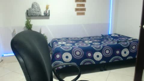 Snapshot of samantha__morris chatting on 11/10/25, 10:42 sammy online show from 11/10/25, 10:42