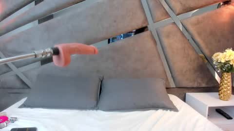 Samantha Beckham online show from 02/26/26, 09:03