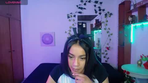 Samantha online show from 02/04/26, 02:01