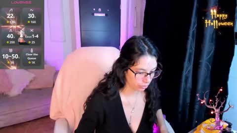 samantha_blow online show from 10/31/25, 05:08