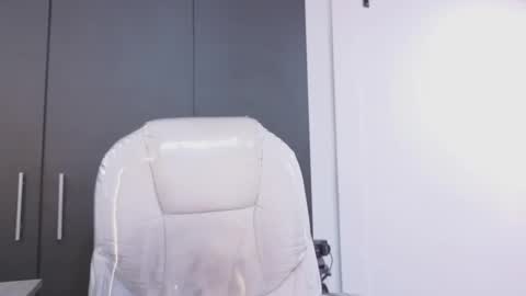 samantha_blow online show from 05/19/26, 03:35