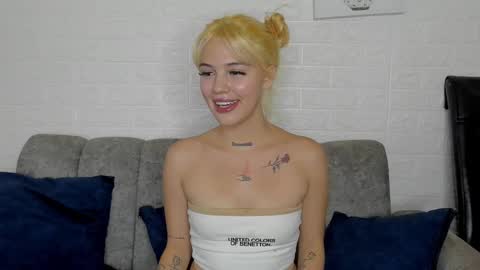 Snapshot of samantha_browwnn chatting on 01/27/25, 01:05 samantha_browwnn online show from 01/27/25, 01:05