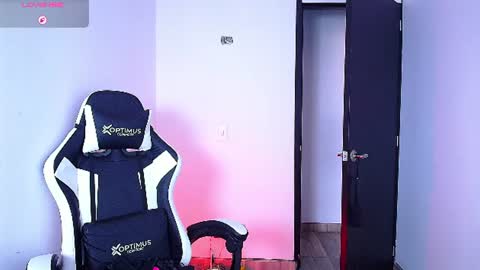 Snapshot of samantha_devil_ chatting on 07/30/26, 09:14 Samanta online show from 07/30/26, 09:14
