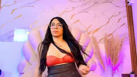 Samantha Diamont online show from 04/15/26, 07:43