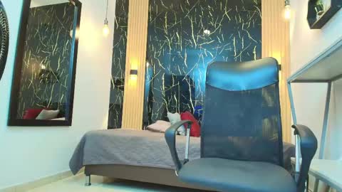    online show from 05/15/26, 10:55