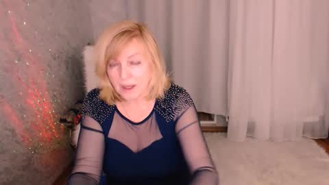 Samantha online show from 03/18/26, 10:02