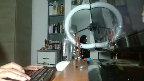 Snapshot of samantha_singh1 chatting on 05/26/26, 07:48 samantha singh1 online show from 05/26/26, 07:48