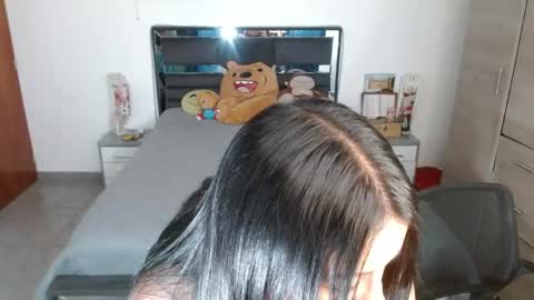 Snapshot of samantha_singh1 chatting on 06/07/26, 04:00 samantha singh1 online show from 06/07/26, 04:00