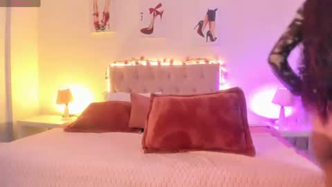 Samantha online show from 06/10/26, 08:30
