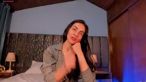 samantha_velle online show from 04/17/26, 01:19