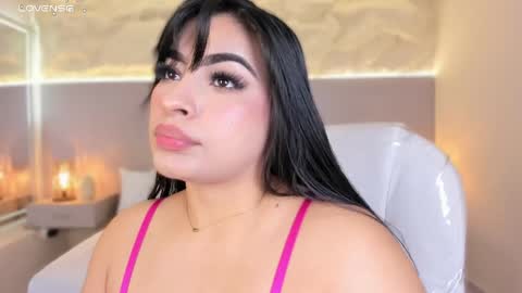Snapshot of samanthaa_22_ chatting on 05/04/26, 11:17 Samanthaa online show from 05/04/26, 11:17