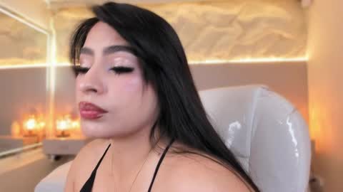 Snapshot of samanthaa_22_ chatting on 05/16/26, 11:42 Samanthaa online show from 05/16/26, 11:42