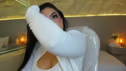 Snapshot of samanthaa_22_ chatting on 05/18/26, 12:00 Samanthaa online show from 05/18/26, 12:00