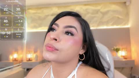 Snapshot of samanthaa_22_ chatting on 05/22/26, 11:27 Samanthaa online show from 05/22/26, 11:27